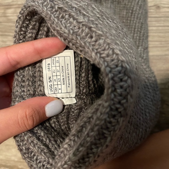 Ugg boots - Picture 4 of 5